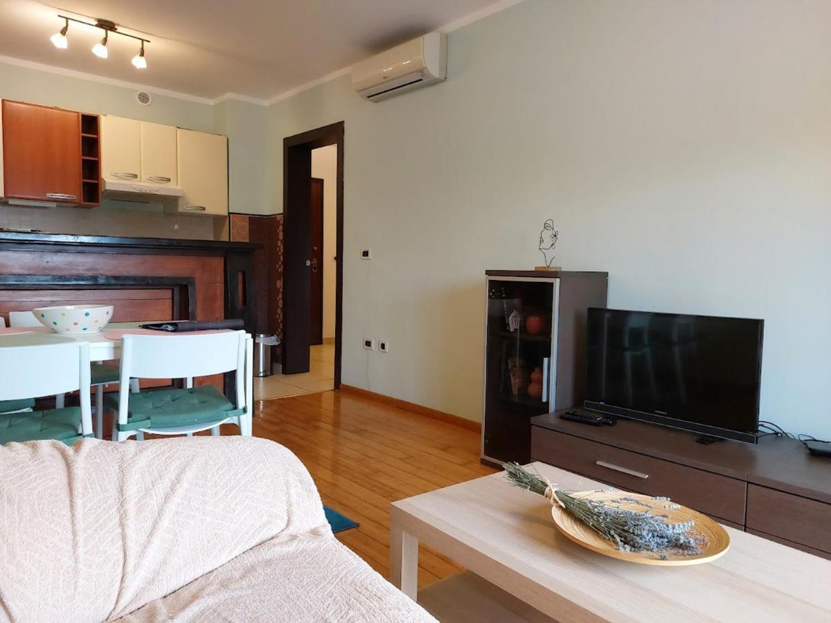 Starry Night - Smart Tv, Extra Big Bed, Big Bathtub, Private Parking, Sea View, Wifi, 2Bedrooms Volosko Exterior photo
